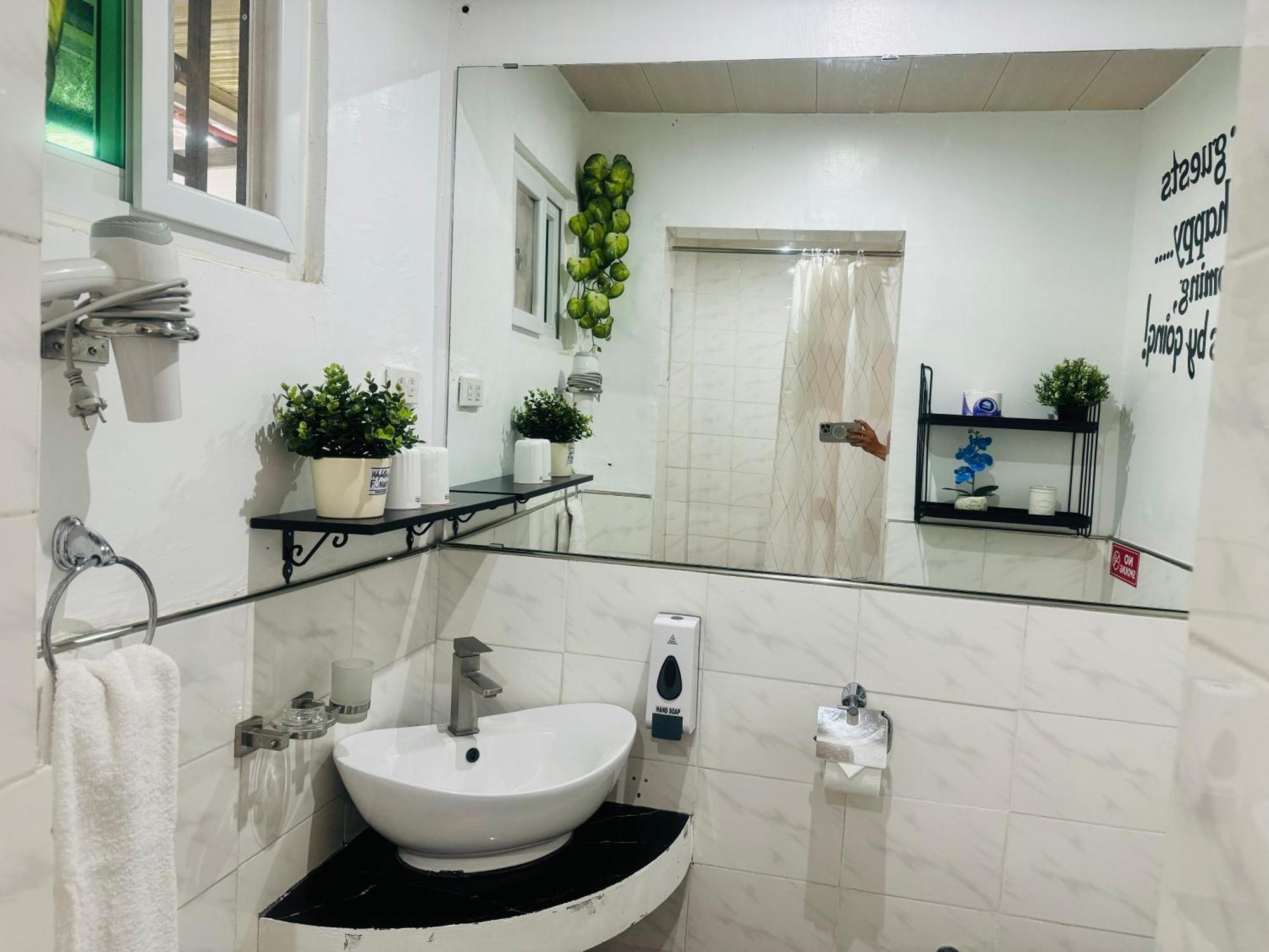 Vickybella'S Funadise Private Resort Cauayan  Экстерьер фото